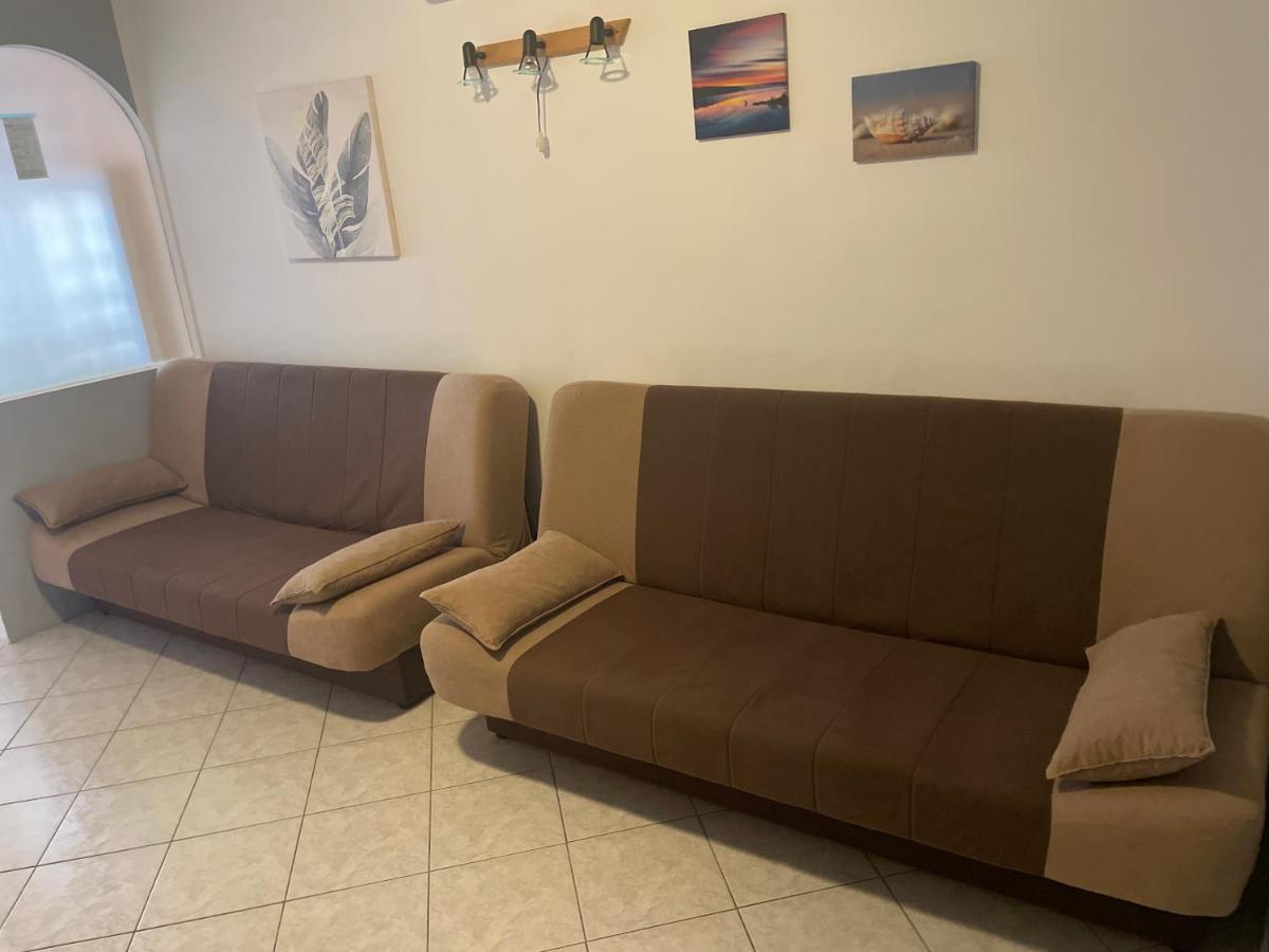 Apartmani Nina Crikvenica Esterno foto