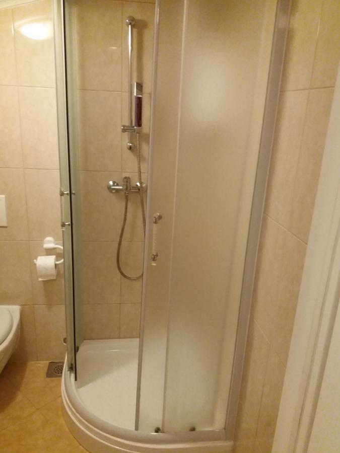 Apartmani Nina Crikvenica Esterno foto