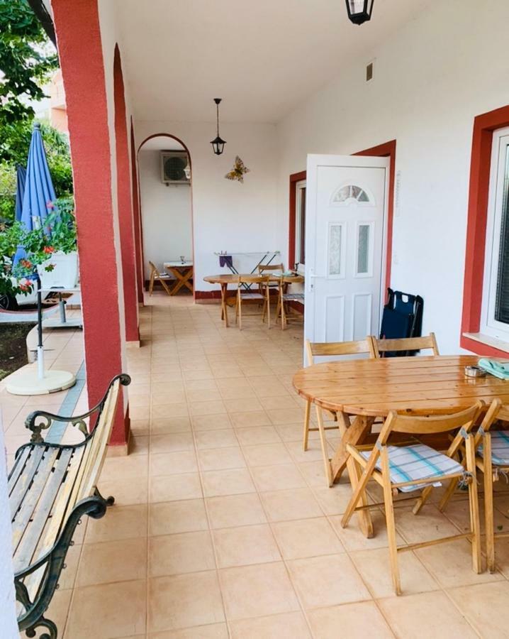 Apartmani Nina Crikvenica Esterno foto